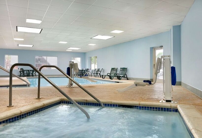 호텔 Hampton Inn & Suites Hershey