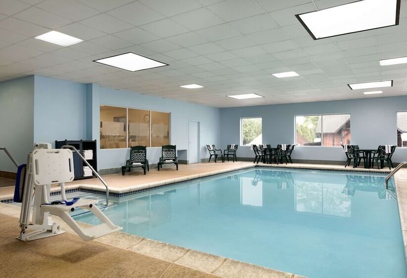 호텔 Hampton Inn & Suites Hershey