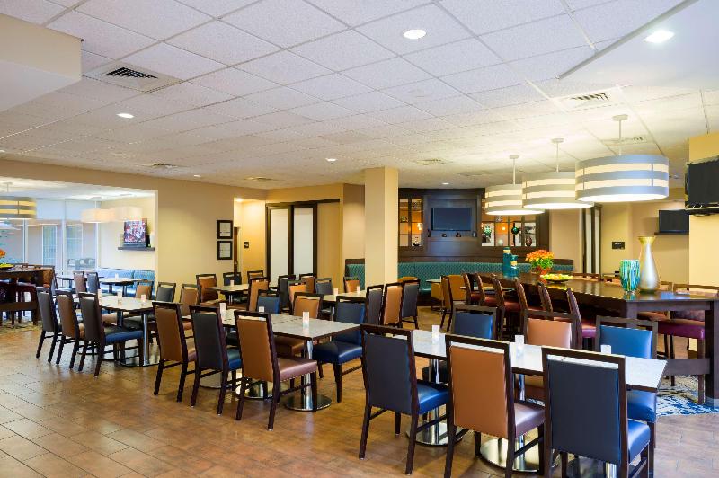 호텔 Hampton Inn & Suites Hershey