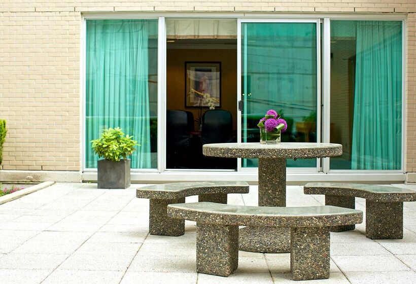 酒店 Hampton Inn And Suites By Hilton, Downtown Vancouver