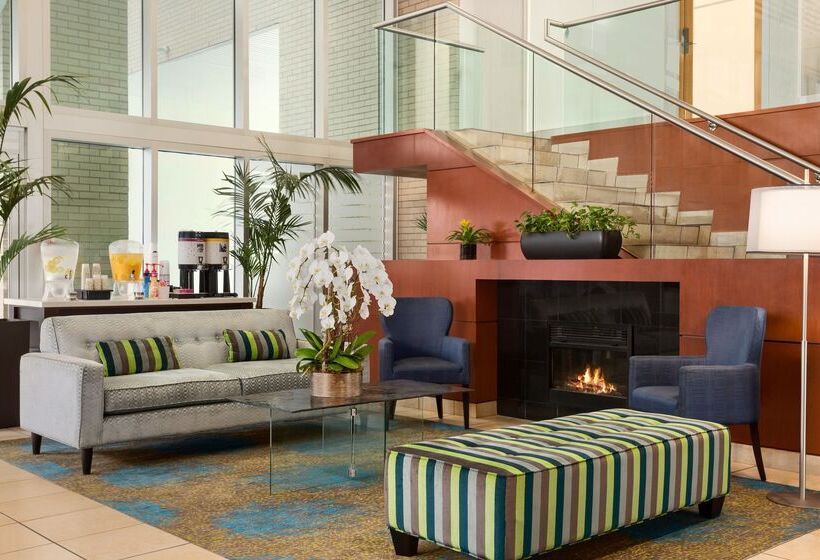 酒店 Hampton Inn And Suites By Hilton, Downtown Vancouver