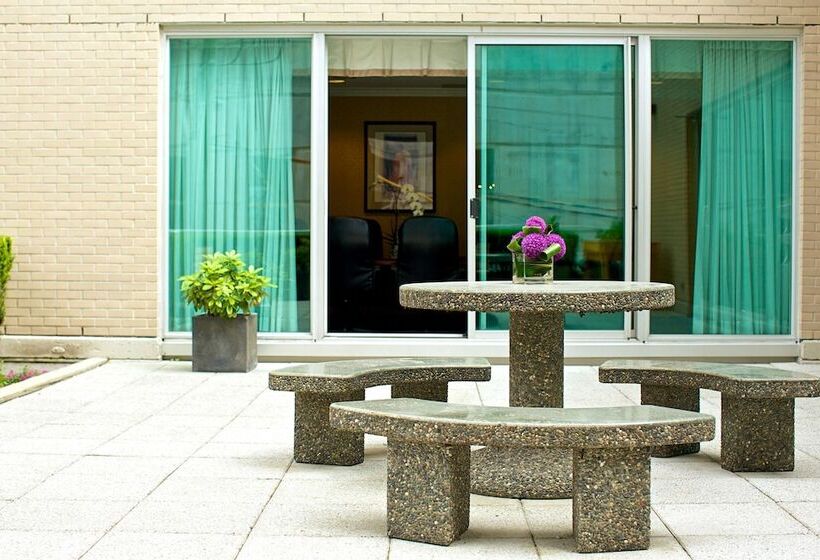 酒店 Hampton Inn And Suites By Hilton, Downtown Vancouver