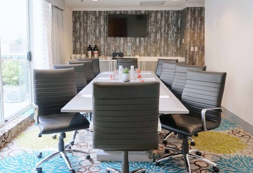 酒店 Hampton Inn And Suites By Hilton, Downtown Vancouver