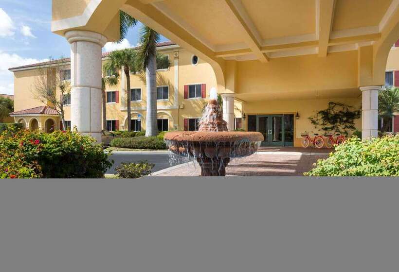 酒店 Hawthorn Extended Stay By Wyndham Naples