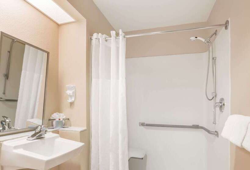 هتل Hawthorn Extended Stay By Wyndham Orlando