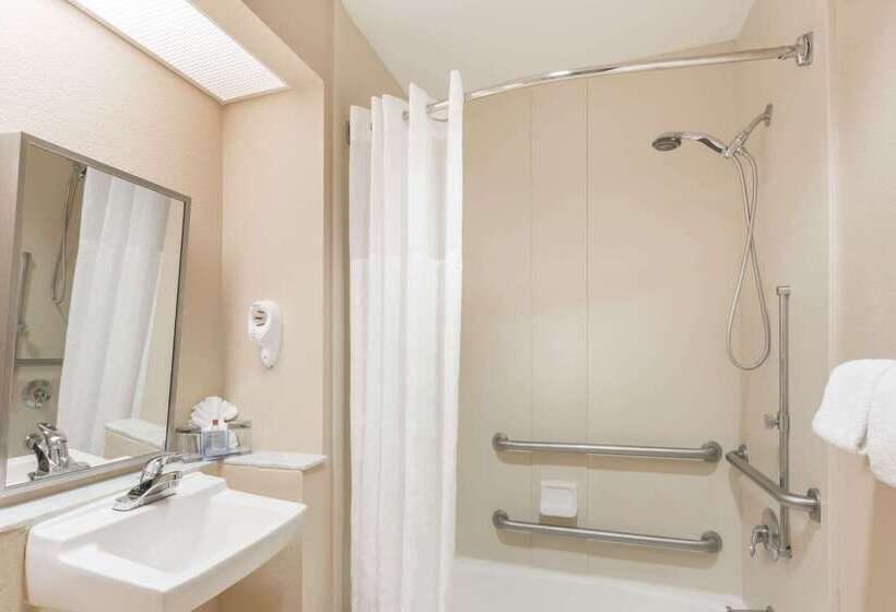 هتل Hawthorn Extended Stay By Wyndham Orlando