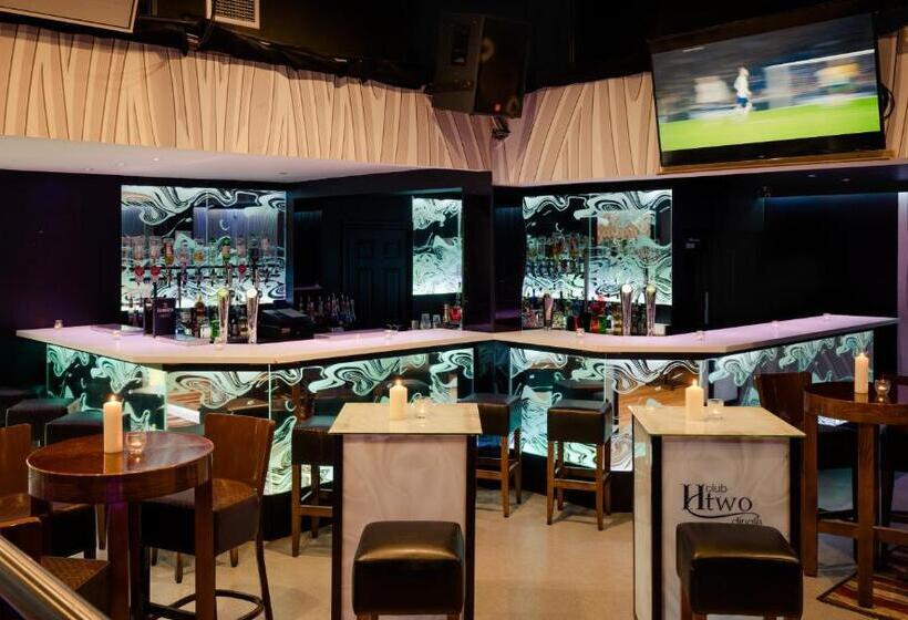 בית מלון כפרי Hillgrove Guesthouse