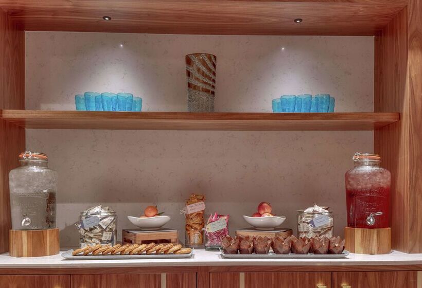 בית מלון כפרי Hilton Belfast