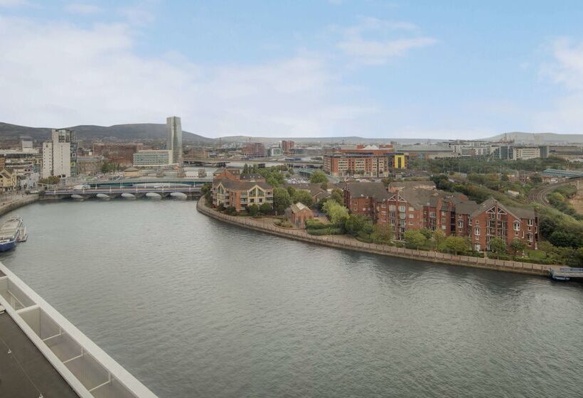فندق Hilton Belfast
