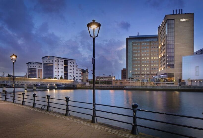 בית מלון כפרי Hilton Belfast