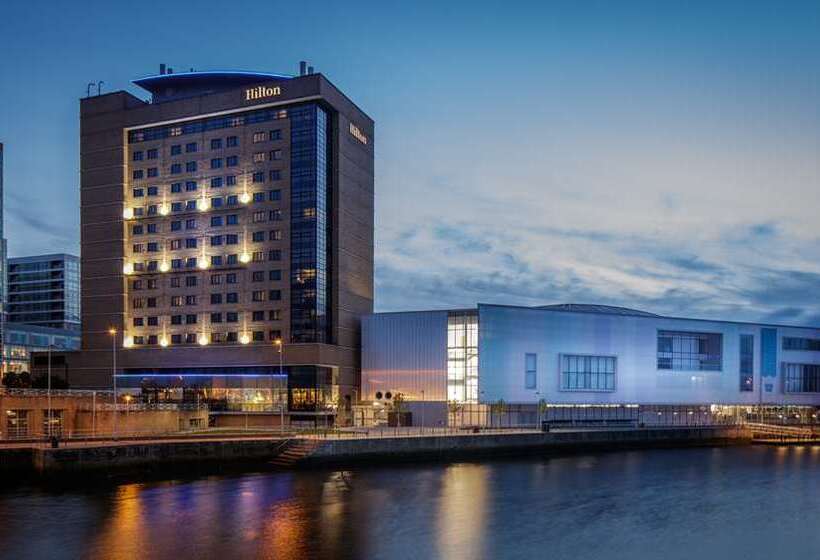 בית מלון כפרי Hilton Belfast