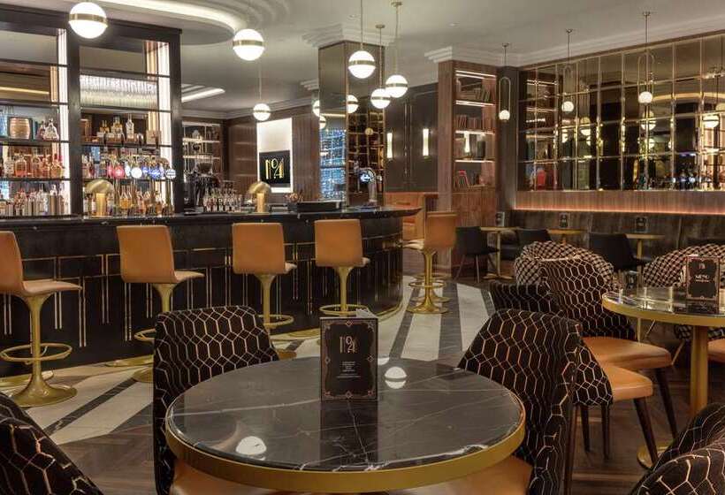 בית מלון כפרי Hilton Belfast