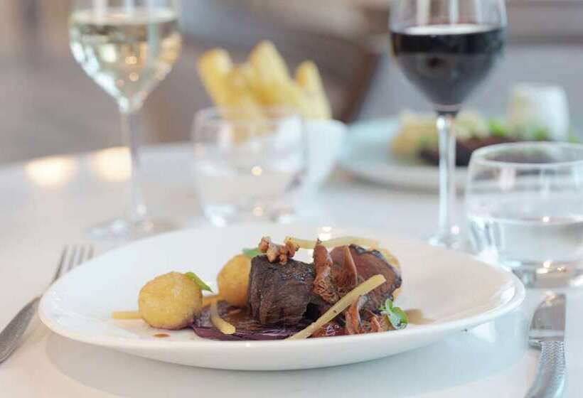 فندق Hilton Belfast