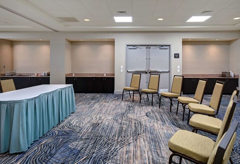 فندق Hilton Garden Inn Ft Myers