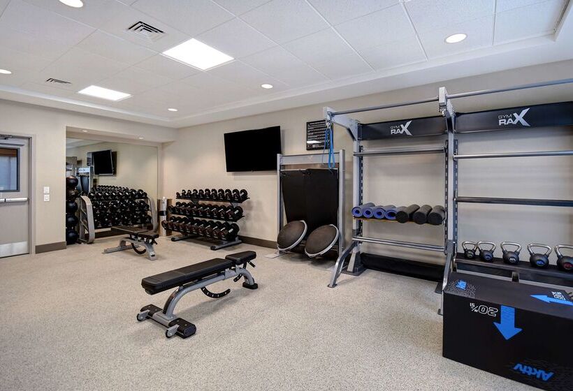 فندق Hilton Garden Inn Ft Myers