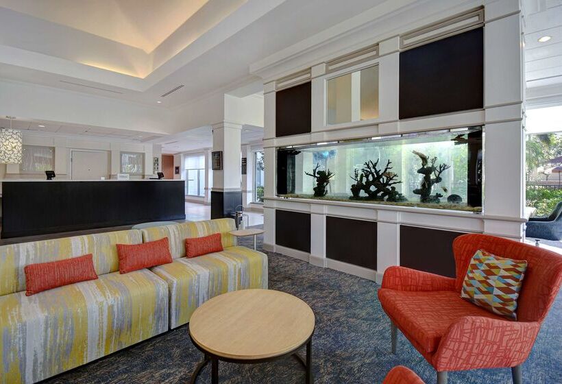 فندق Hilton Garden Inn Ft Myers