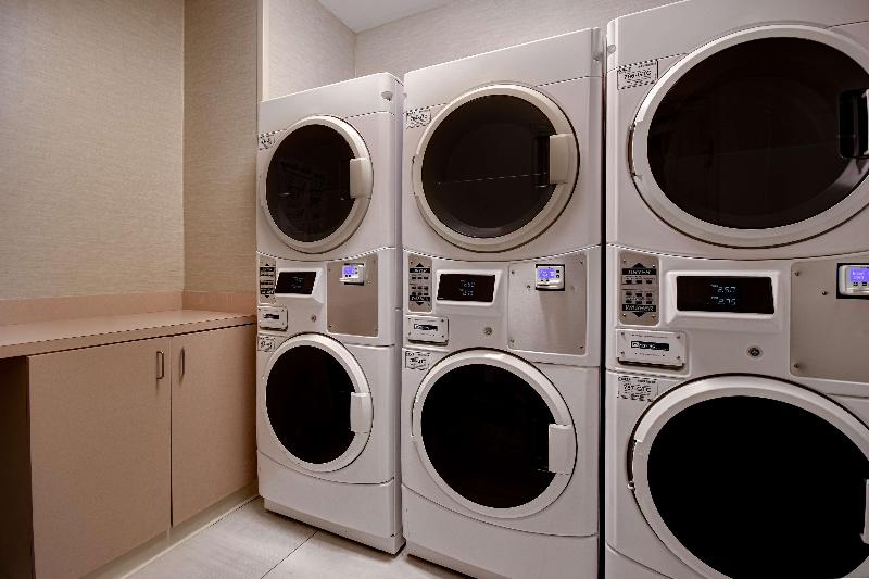 فندق Hilton Garden Inn Ft Myers