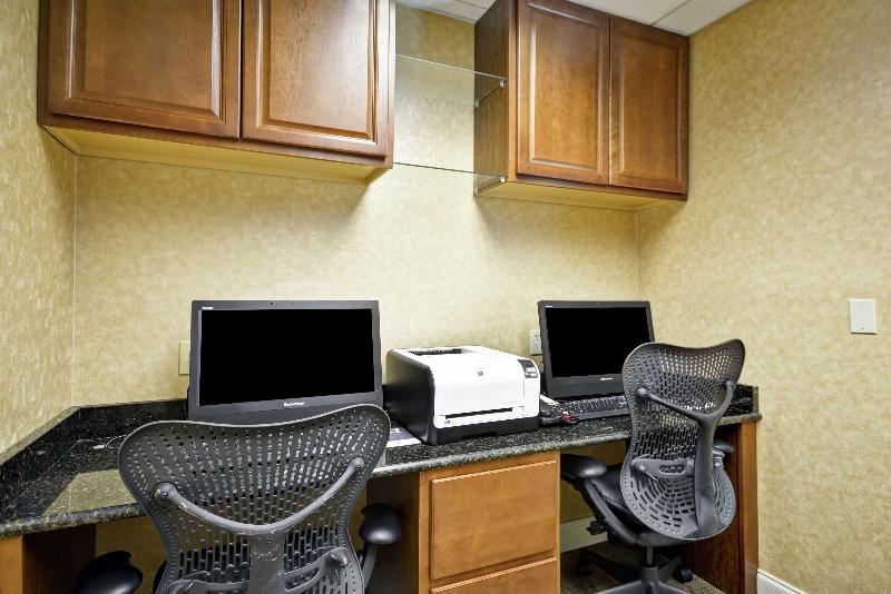 فندق Hilton Garden Inn Ft Myers