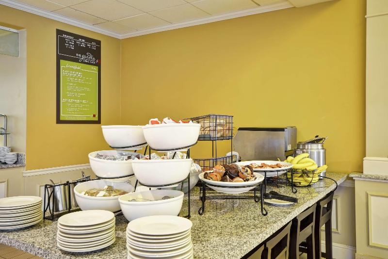 فندق Hilton Garden Inn Ft Myers