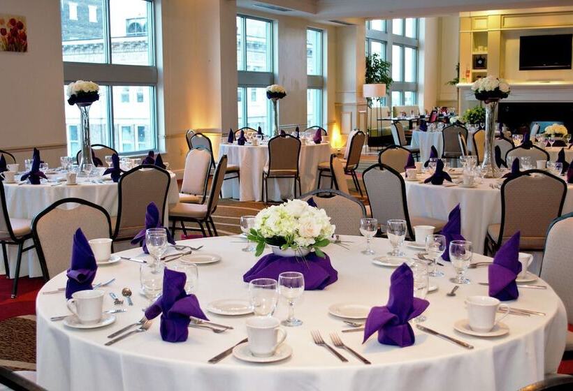 هتل Hilton Garden Inn Philadelphia Center City