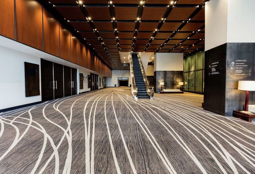 هتل Hilton Mexico City Reforma