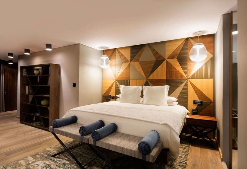 هتل Hilton Mexico City Reforma