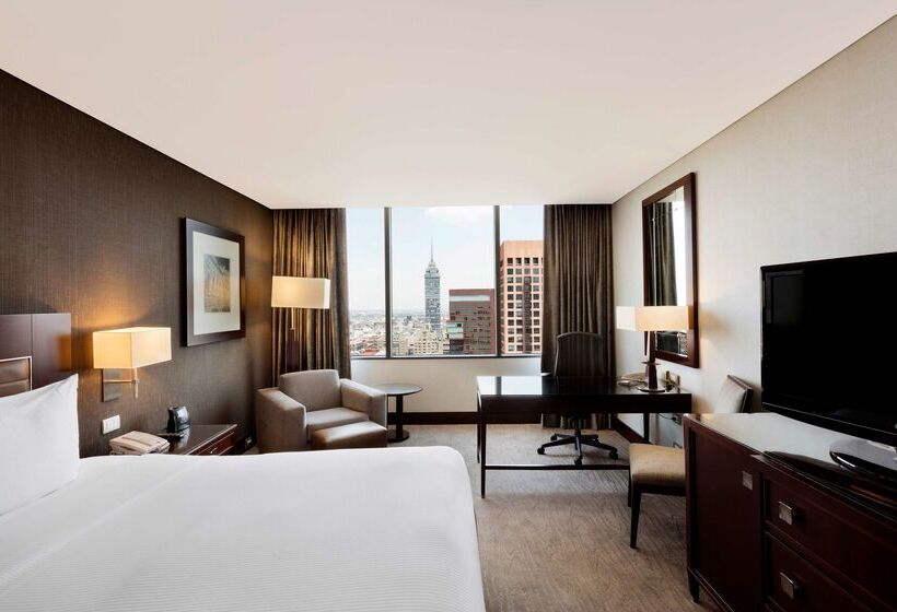 هتل Hilton Mexico City Reforma