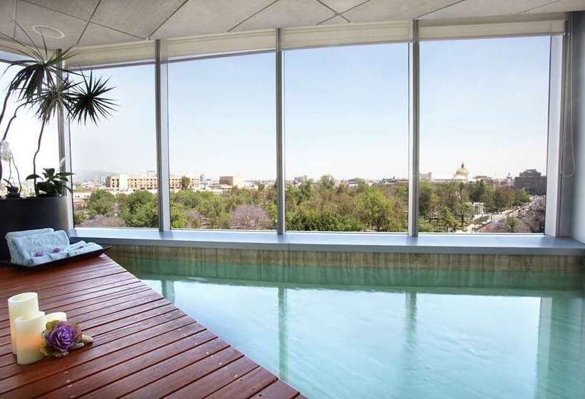 هتل Hilton Mexico City Reforma