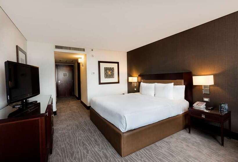 هتل Hilton Mexico City Reforma