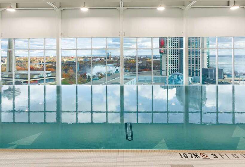 Hilton Niagara Falls/fallsview Hotel & Suites