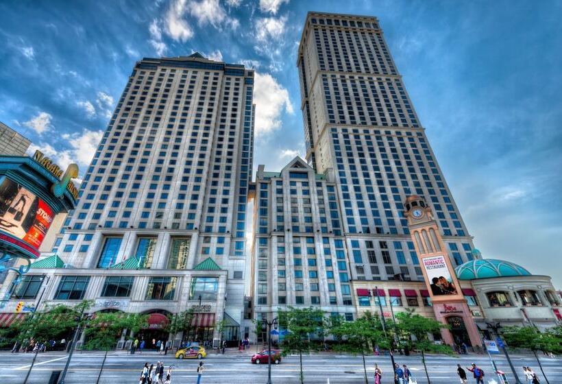 Hilton Niagara Falls/fallsview Hotel & Suites