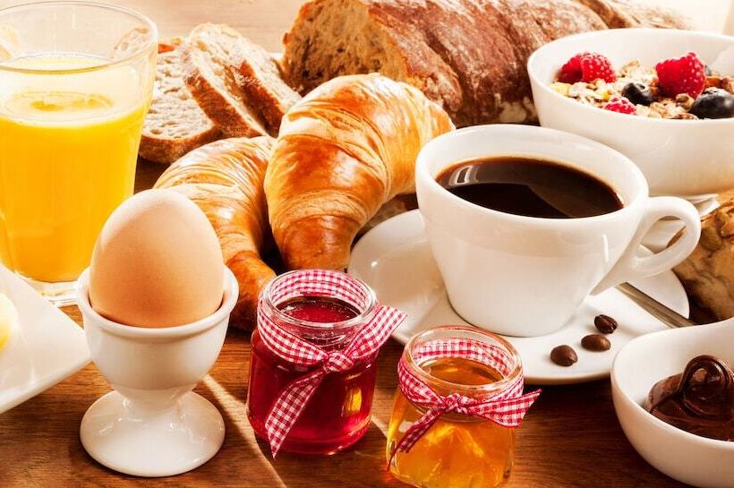 Hilton Niagara Falls/fallsview Hotel & Suites