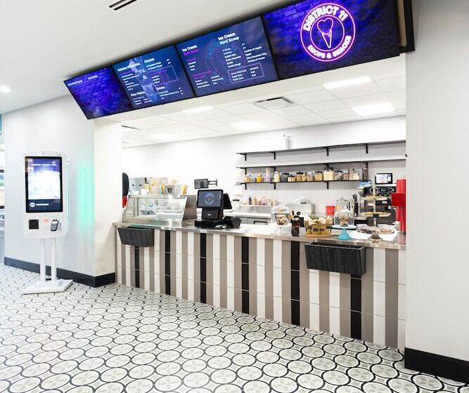 Hilton Niagara Falls/fallsview Hotel & Suites