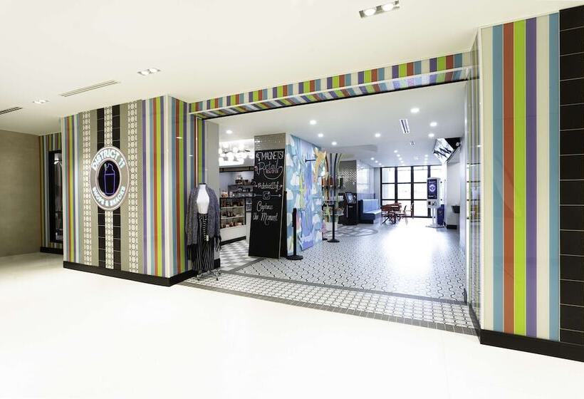 Hilton Niagara Falls/fallsview Hotel & Suites