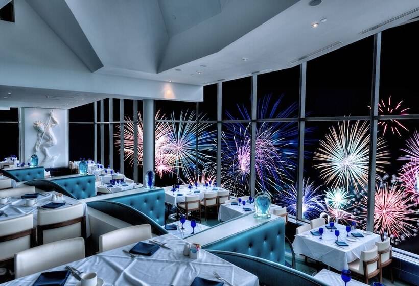 Hilton Niagara Falls/fallsview Hotel & Suites