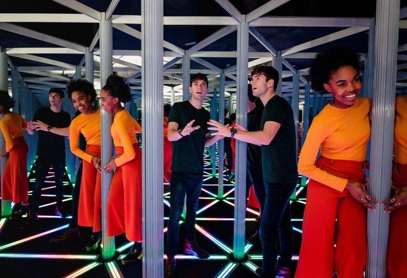 Отель Holiday Inn Express Edinburgh   Leith Waterfront, An Ihg