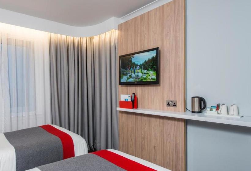 Отель Holiday Inn Express Glasgow Airport, An Ihg