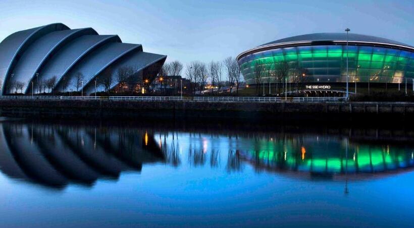 Отель Holiday Inn Express Glasgow Airport, An Ihg