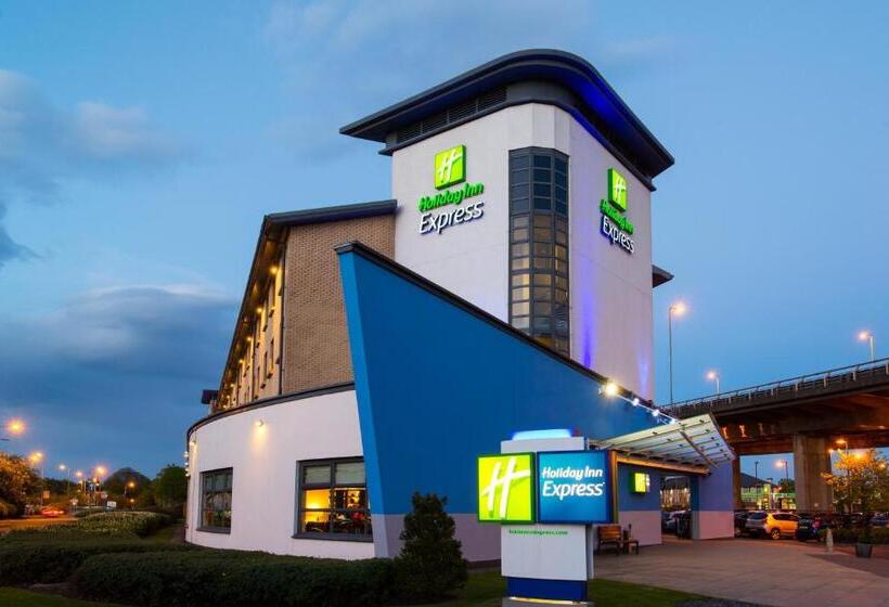 Отель Holiday Inn Express Glasgow Airport, An Ihg