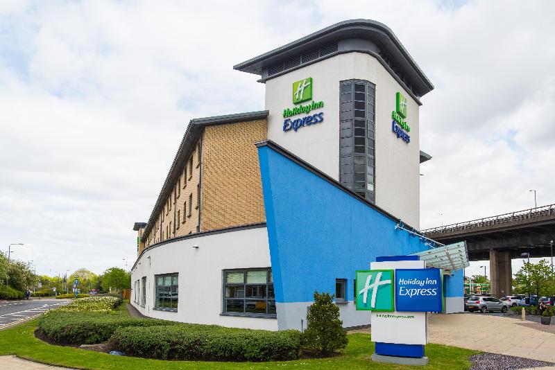 Отель Holiday Inn Express Glasgow Airport, An Ihg