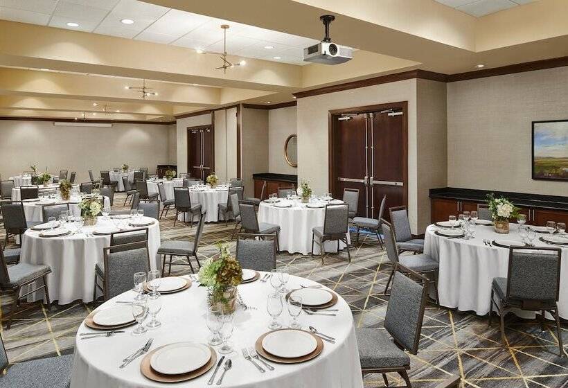 فندق Holiday Inn   Gulfport Airport, An Ihg