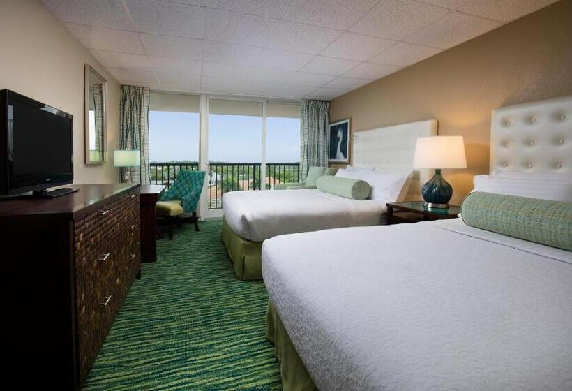 فندق Cirque St. Armands Beachside