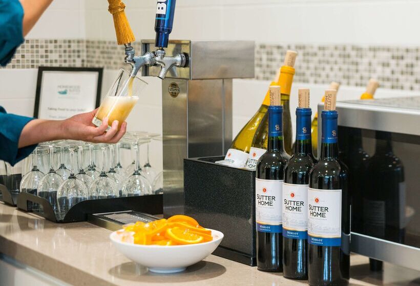 בית מלון כפרי Homewood Suites By Hilton Anaheimmain Gate Area