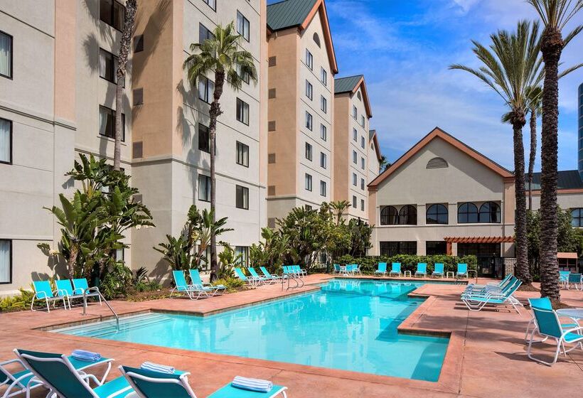 בית מלון כפרי Homewood Suites By Hilton Anaheimmain Gate Area