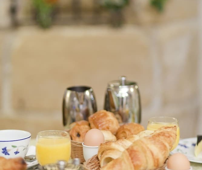 ホテル Hôtel Beaubourg