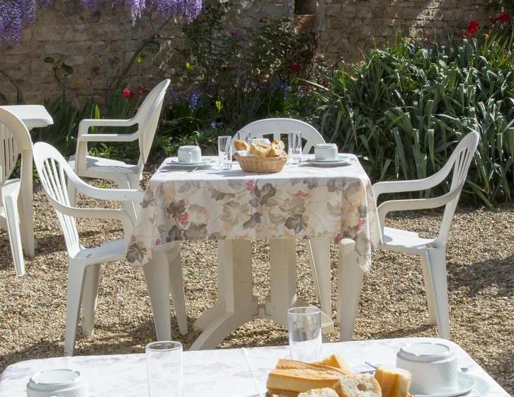 Отель Hôtel De La Ferté