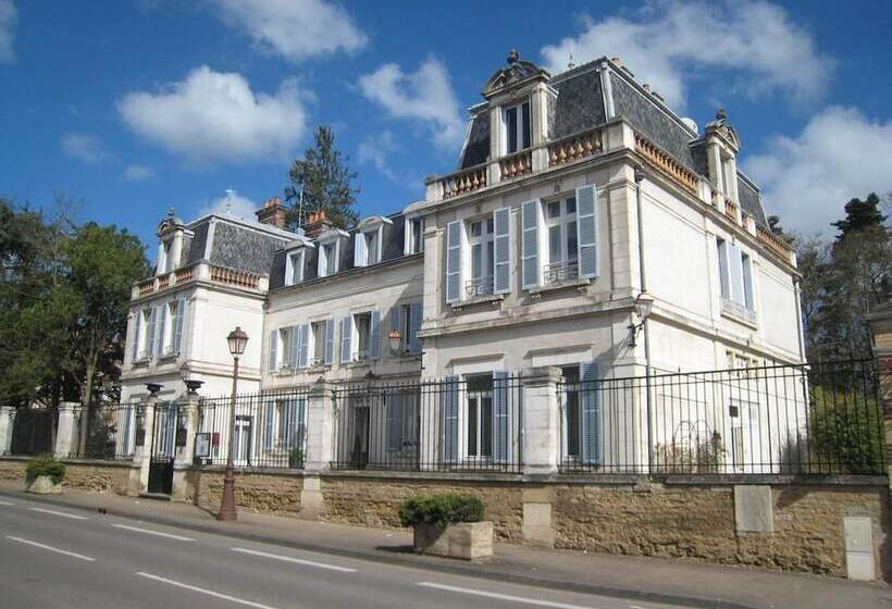 酒店 Hôtel Les Maréchaux