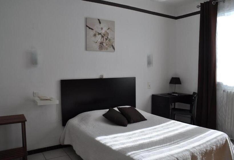 ホテル Hôtel Saint George