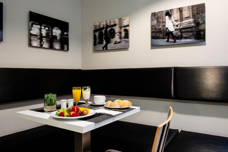 ホテル Ikonik Plaza Mercado