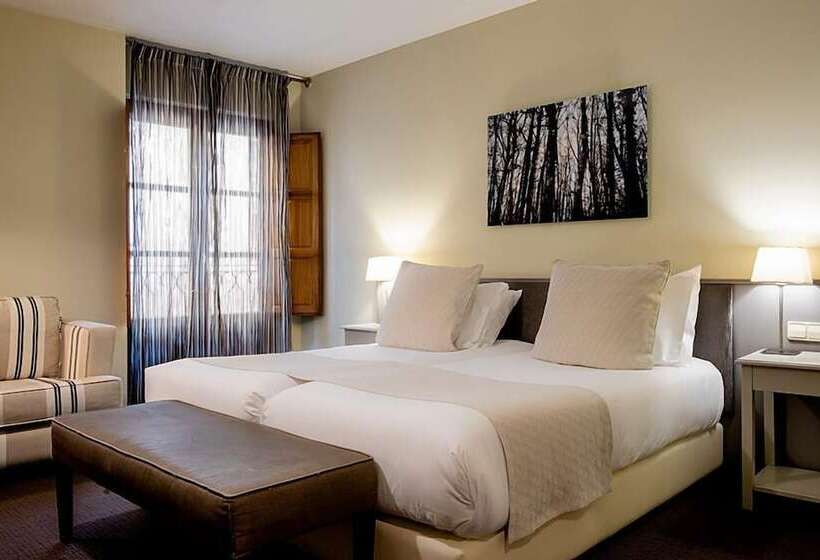 ホテル Ikonik Plaza Mercado